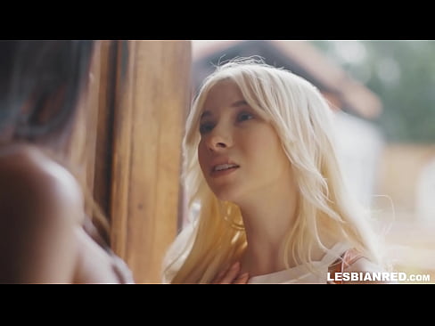 ❤️ Dívka se po několika měsících vrátí domů a skončí u lízání kundy své nevlastní matky ❤️ Porno fb u cs.pi-porno.ru ❌️